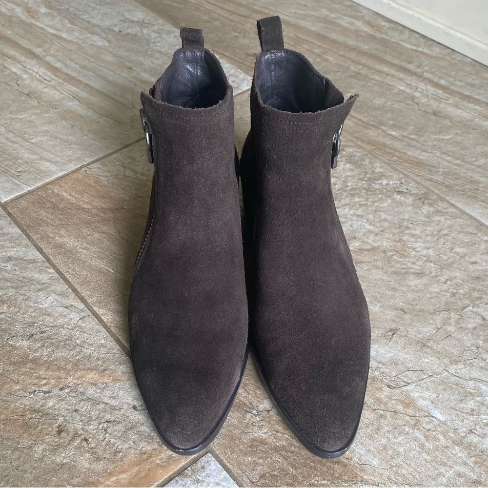 Donald Pliner Dante Bootie in Cocoa Suede - Picture 2 of 15
